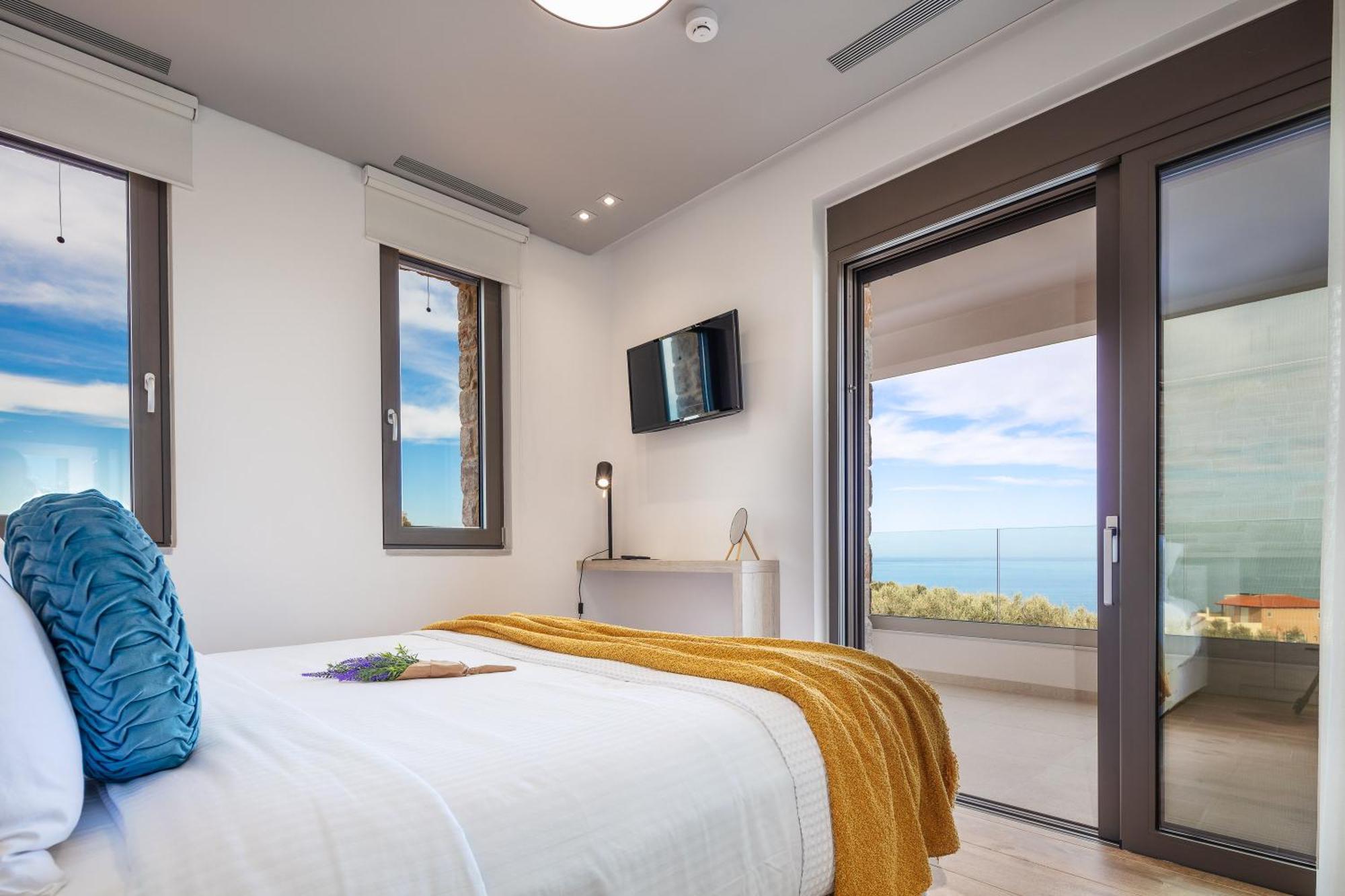 Oinolithos Luxury Villas Kalamaki  Exterior photo