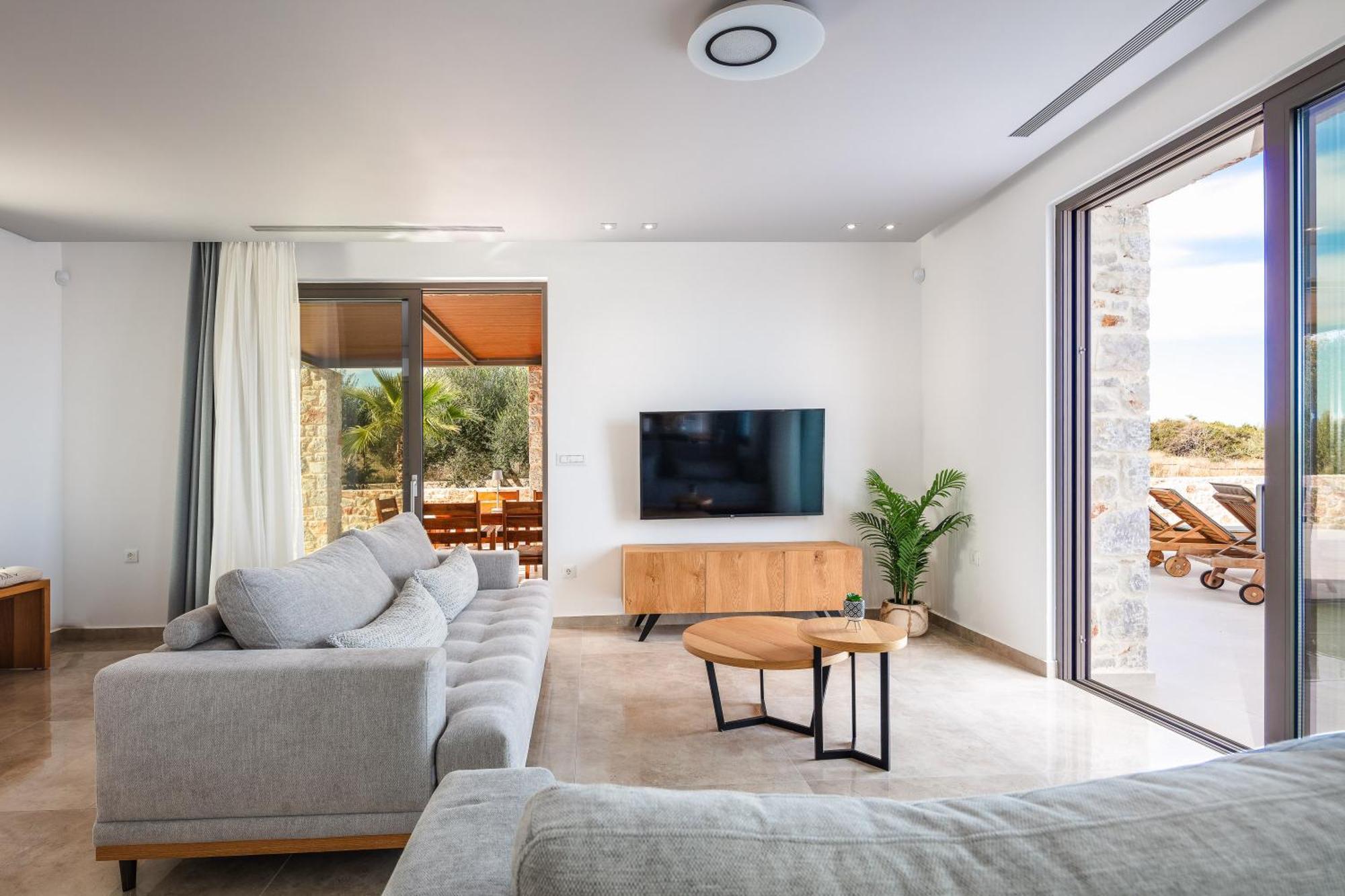 Oinolithos Luxury Villas Kalamaki  Exterior photo